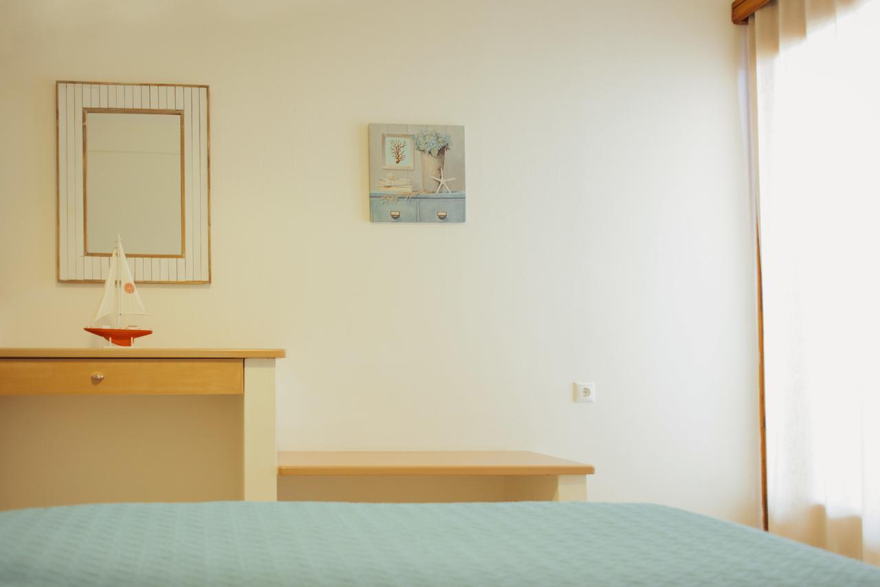 Faros Hotel Афиссос Экстерьер фото